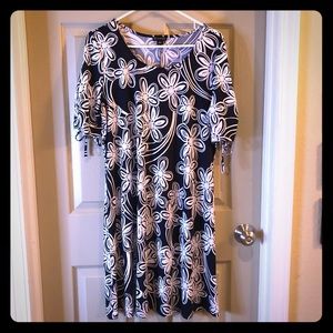 New Directions floral shift dress.